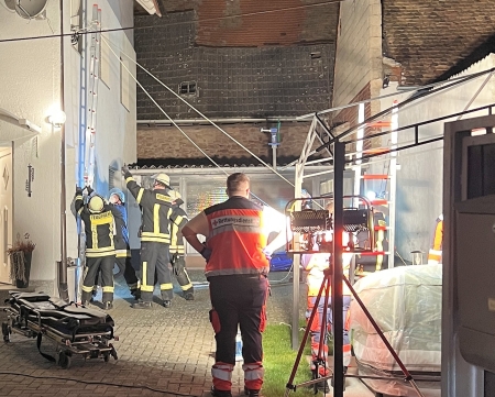 Personenrettung aus 1. OG